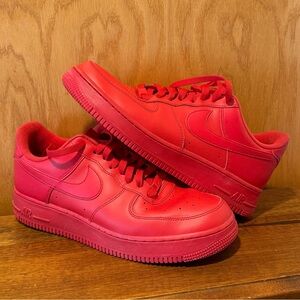 AUTHENTIC Nike Air Force 1 ‘07 LV8 1 Men's Size 10 TRIPLE RED CW6999-600 Shoes